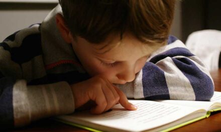 Our kids are struggling to read. Phonics is the easy fix